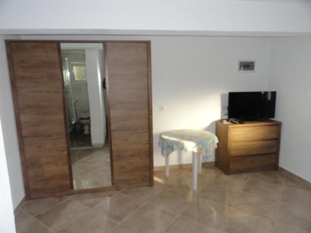 Delfini House Apartment Asprovalta Bagian luar foto