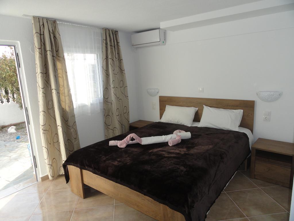 Delfini House Apartment Asprovalta Bagian luar foto